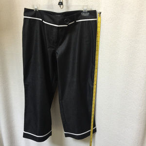 Kenar capris in midnight size 8